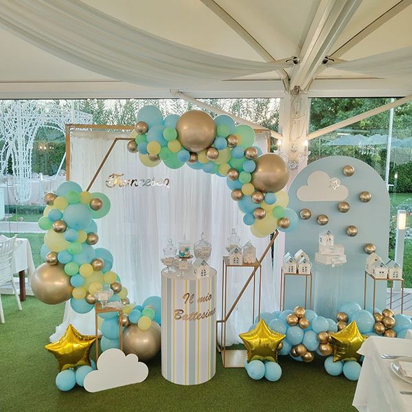 Scenografie con Palloncini per Battesimo