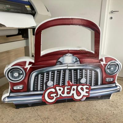 Stampa e Riproduzione di Grafiche Personalizzate a Tema